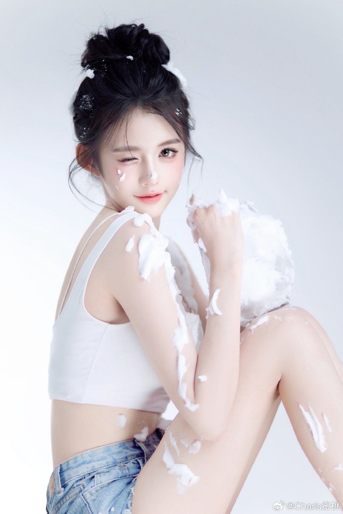 晚春 封面
